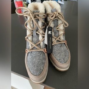 Sorel boots (Brand new!!)